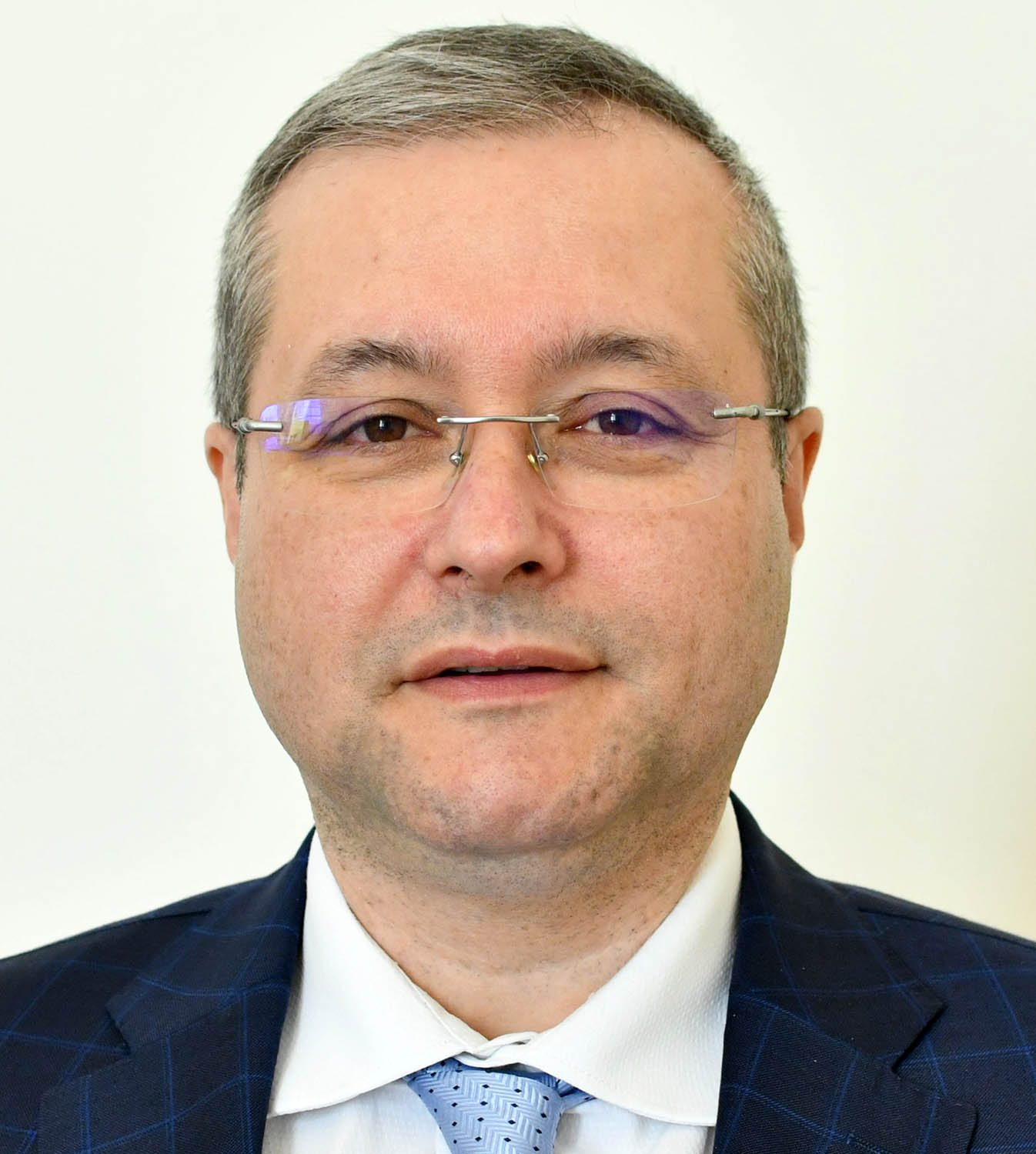 dr. Bojan Bagi