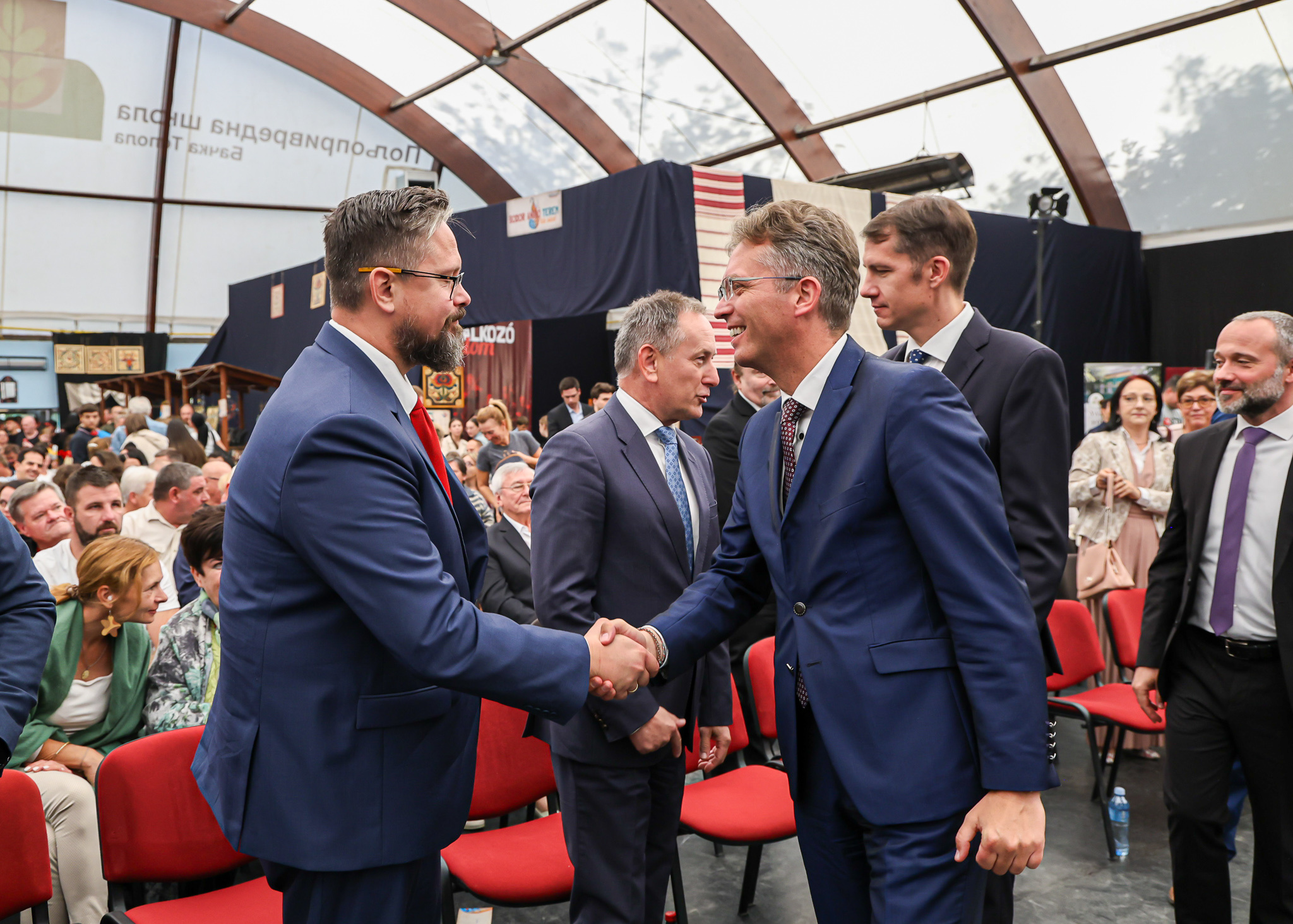  Președintele Juhász la deschiderea „Sezonului cultural al Ungariei în Serbia și al Serbiei în Ungaria 2025/26”